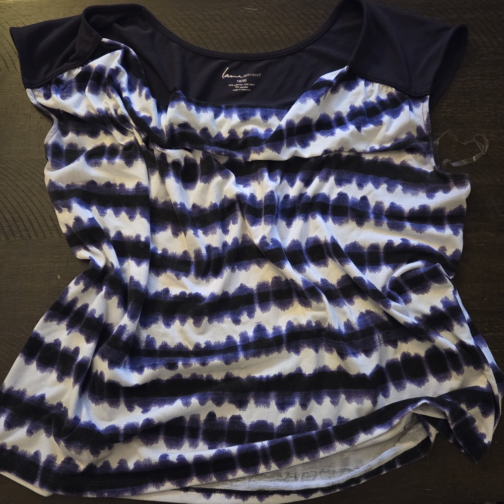 Lane Bryant Navy and White Patterned Blouse